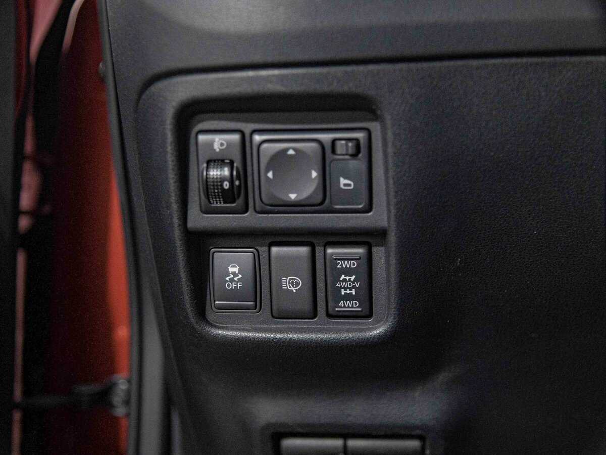 Ниссан Жук б/у, 2012, Вариатор. Фото: #12