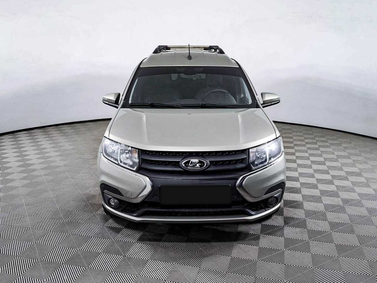 Лада (ВАЗ) Ларгус б/у, 2022, Механическая. Фото: #1