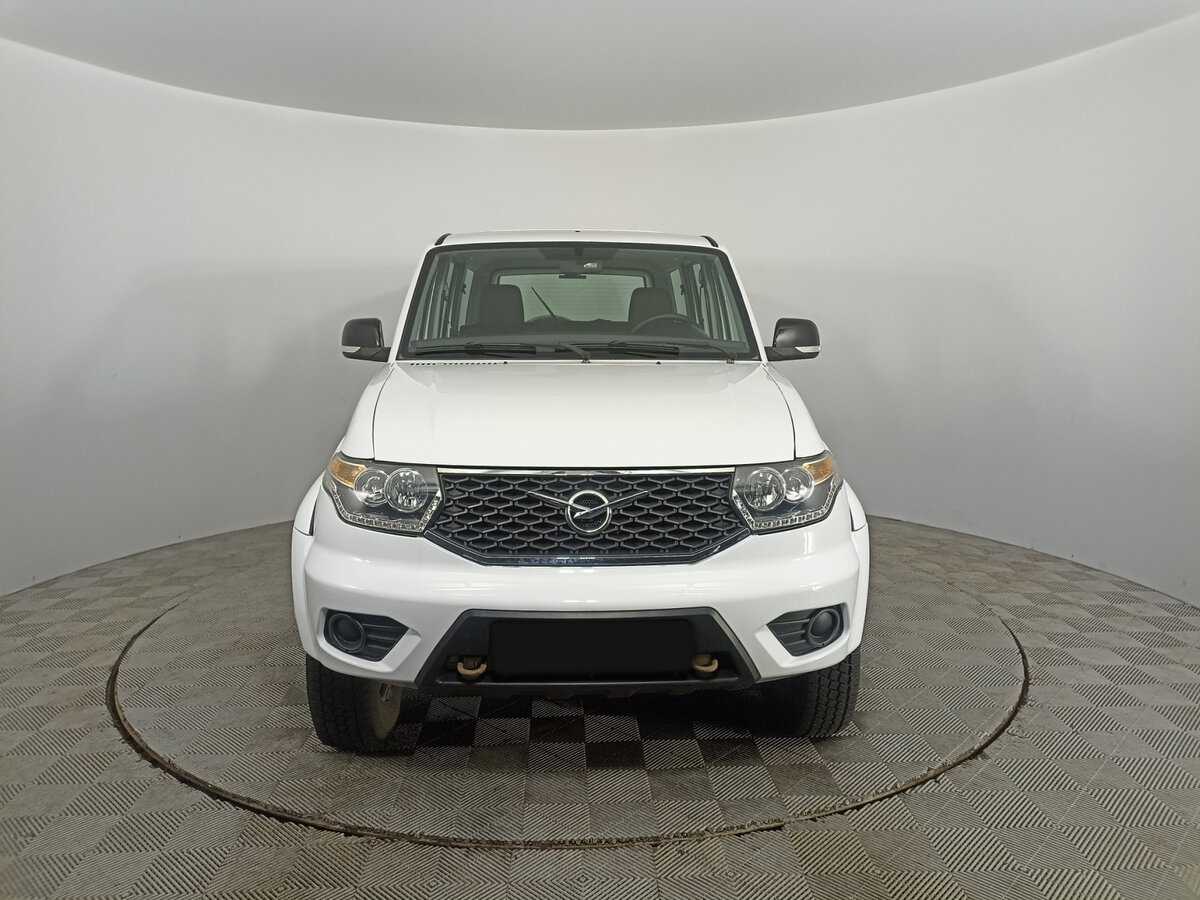 УАЗ Патриот б/у, 2018, Механическая. Фото: #1