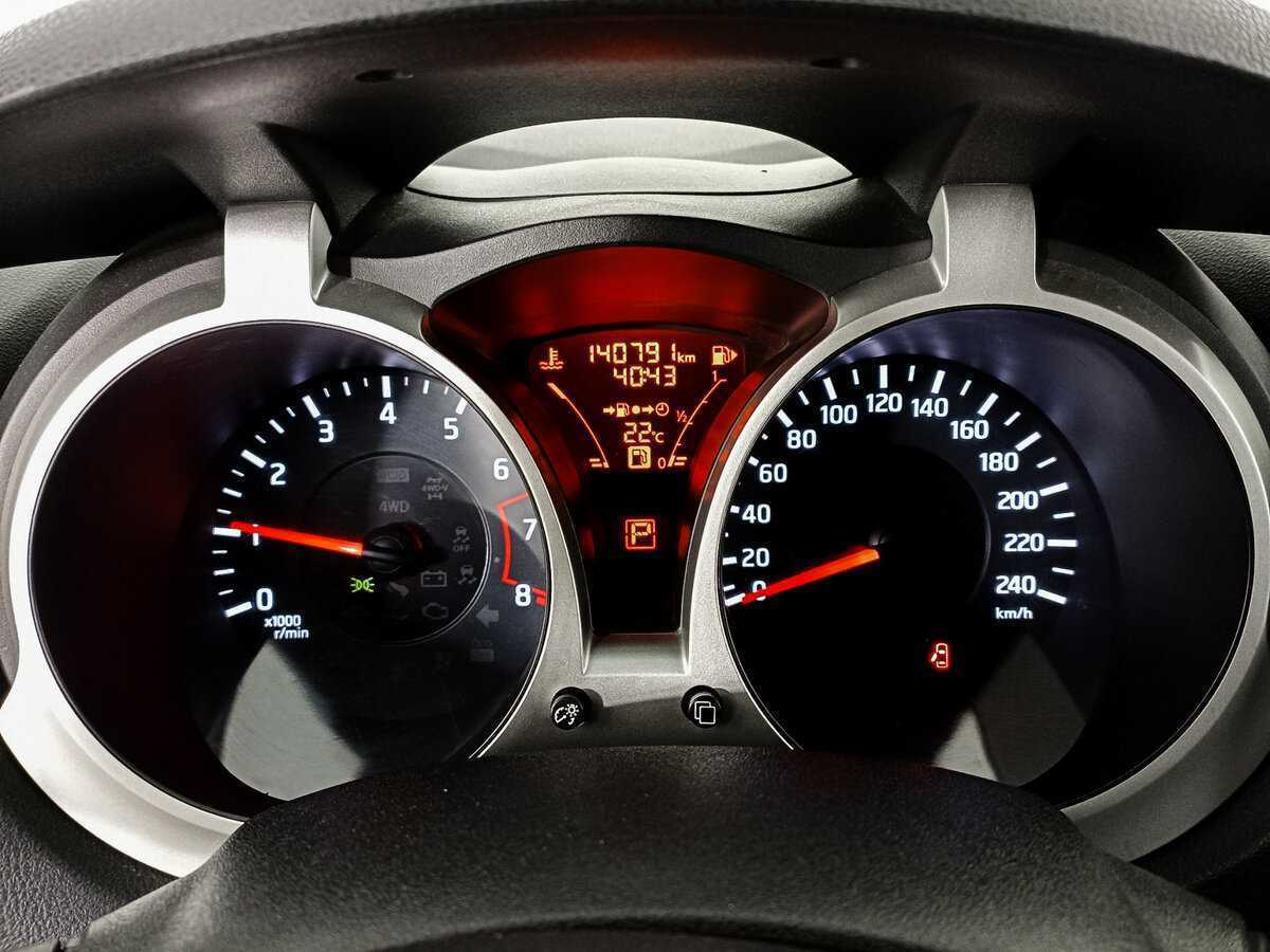 Ниссан Жук б/у, 2014, Вариатор. Фото: #11