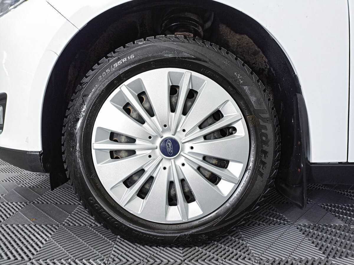 Форд Фокус б/у, 2016, Роботизированная. Фото: #16