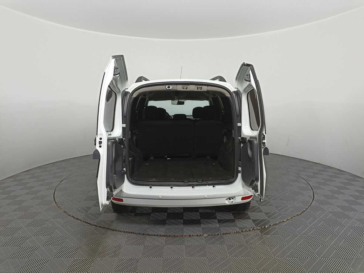 Лада (ВАЗ) Ларгус б/у, 2020, Механическая. Фото: #9