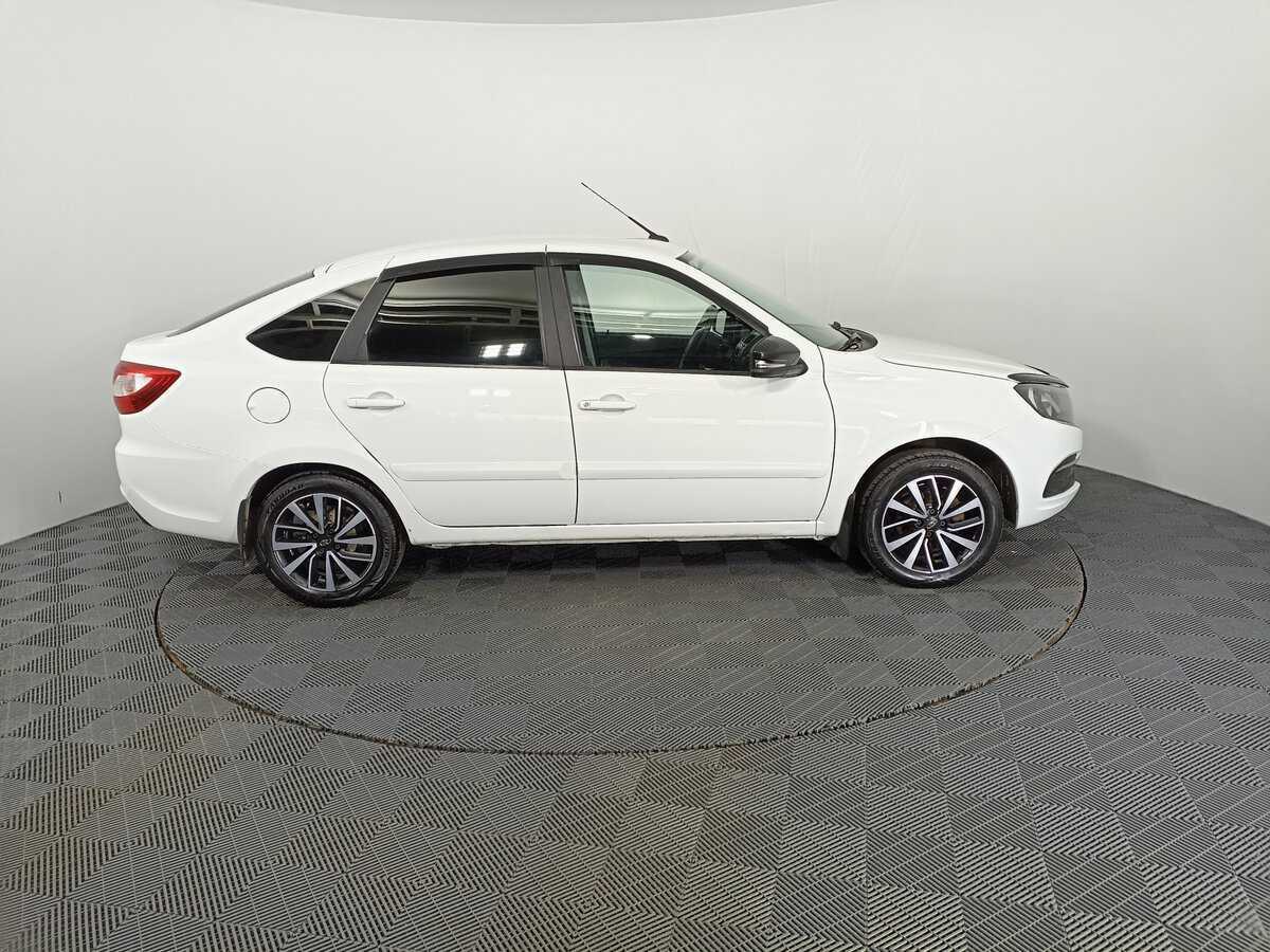 Лада (ВАЗ) Гранта б/у, 2019, Механическая. Фото: #3