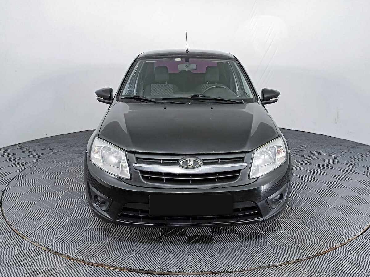 Лада (ВАЗ) Гранта б/у, 2017, Механическая. Фото: #1