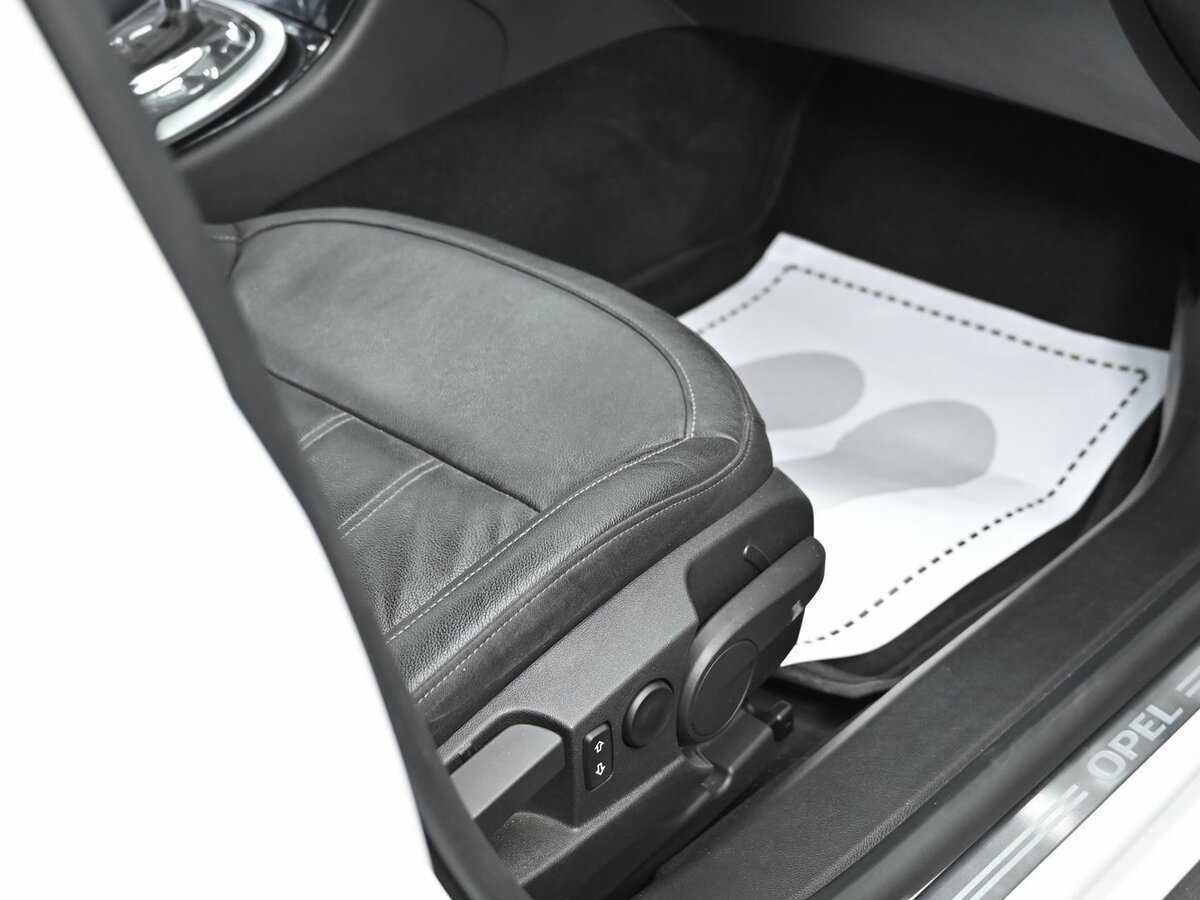 Опель Инсигния б/у, 2014, Автоматическая. Фото: #15