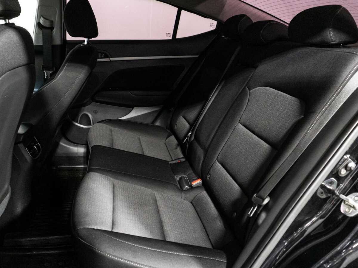 Хендай Елантра б/у, 2017, Автоматическая. Фото: #10