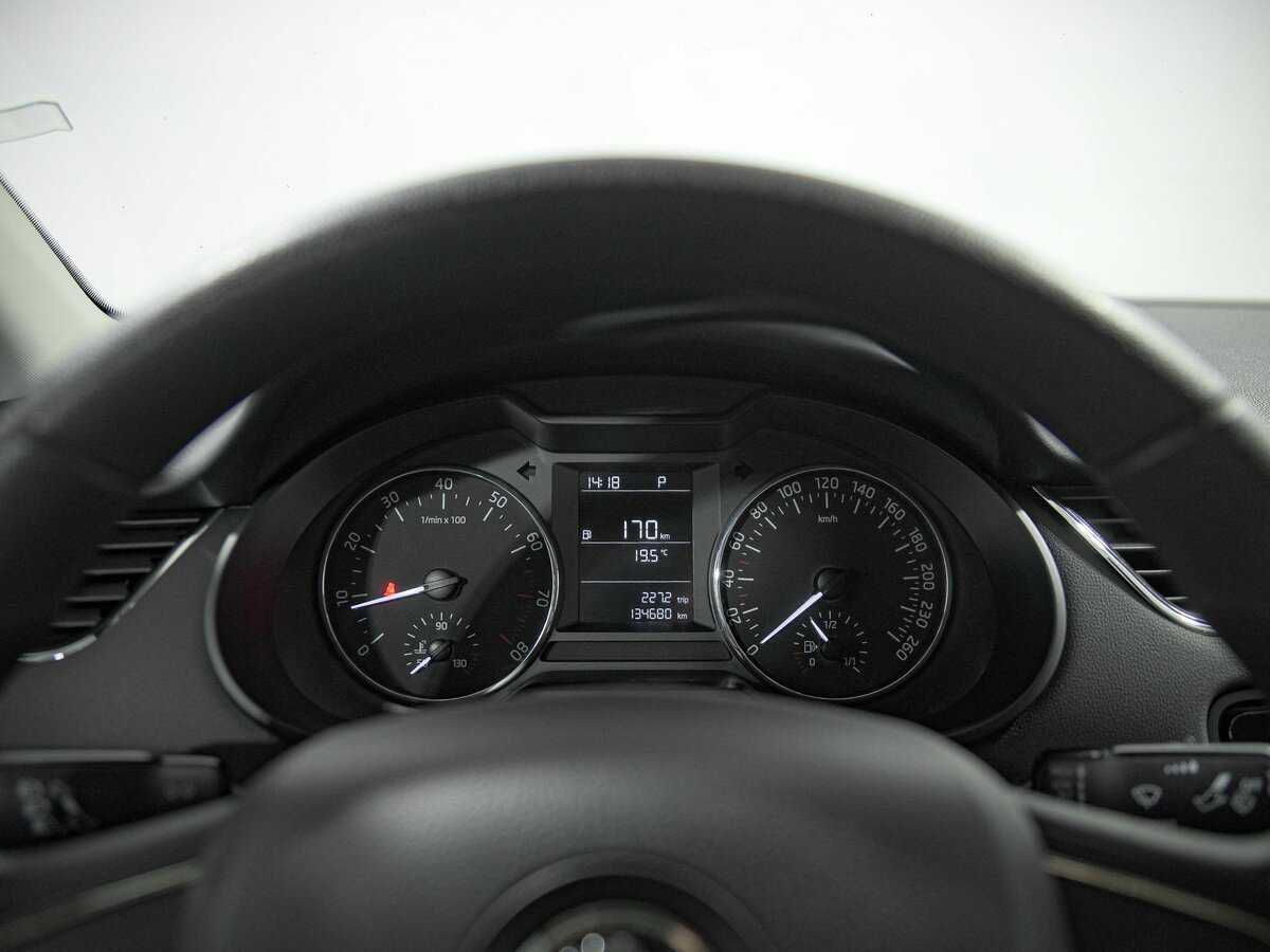 Шкода Октавия б/у, 2014, Роботизированная. Фото: #5