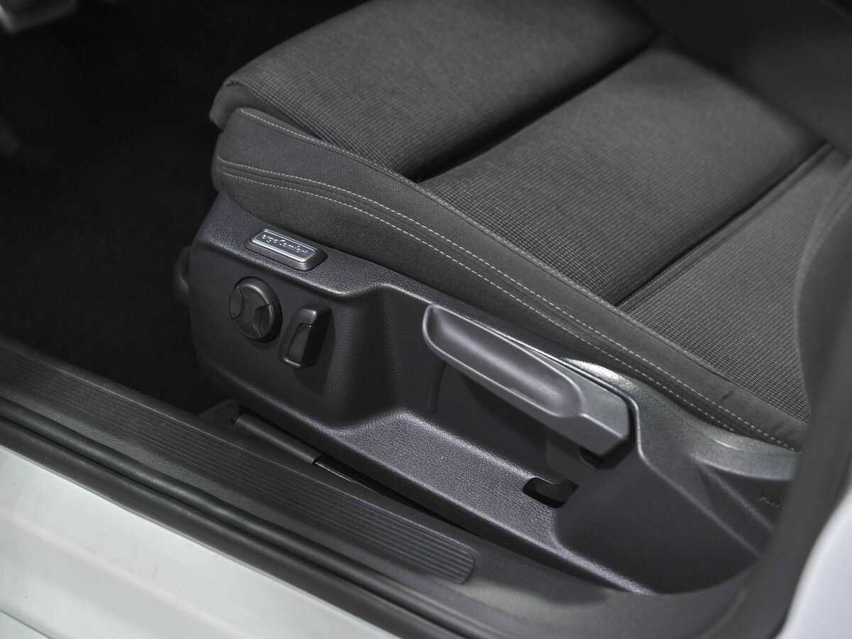 Фольксваген Пассат б/у, 2015, Роботизированная. Фото: #14