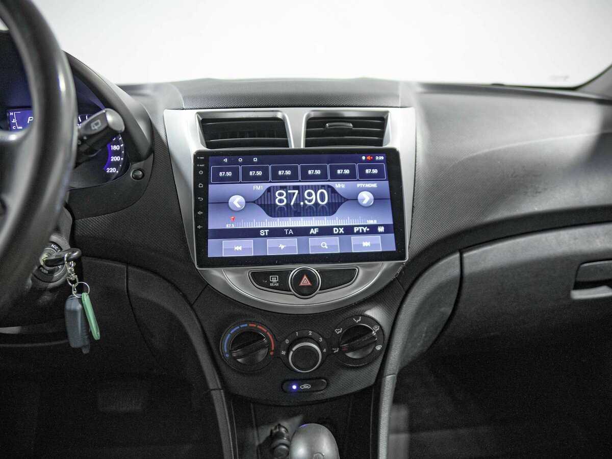 Хендай Солярис б/у, 2013, Автоматическая. Фото: #8