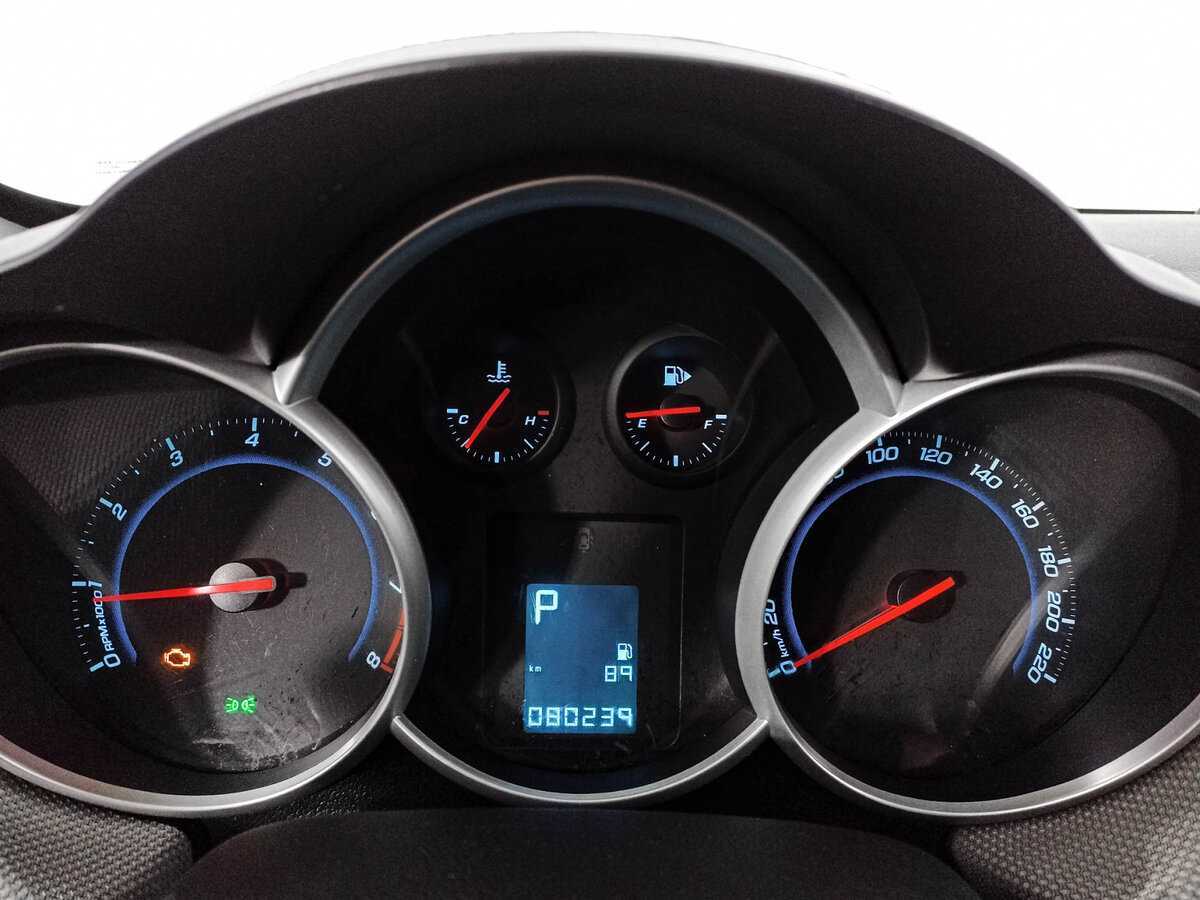 Шевроле Круз б/у, 2014, Автоматическая. Фото: #10