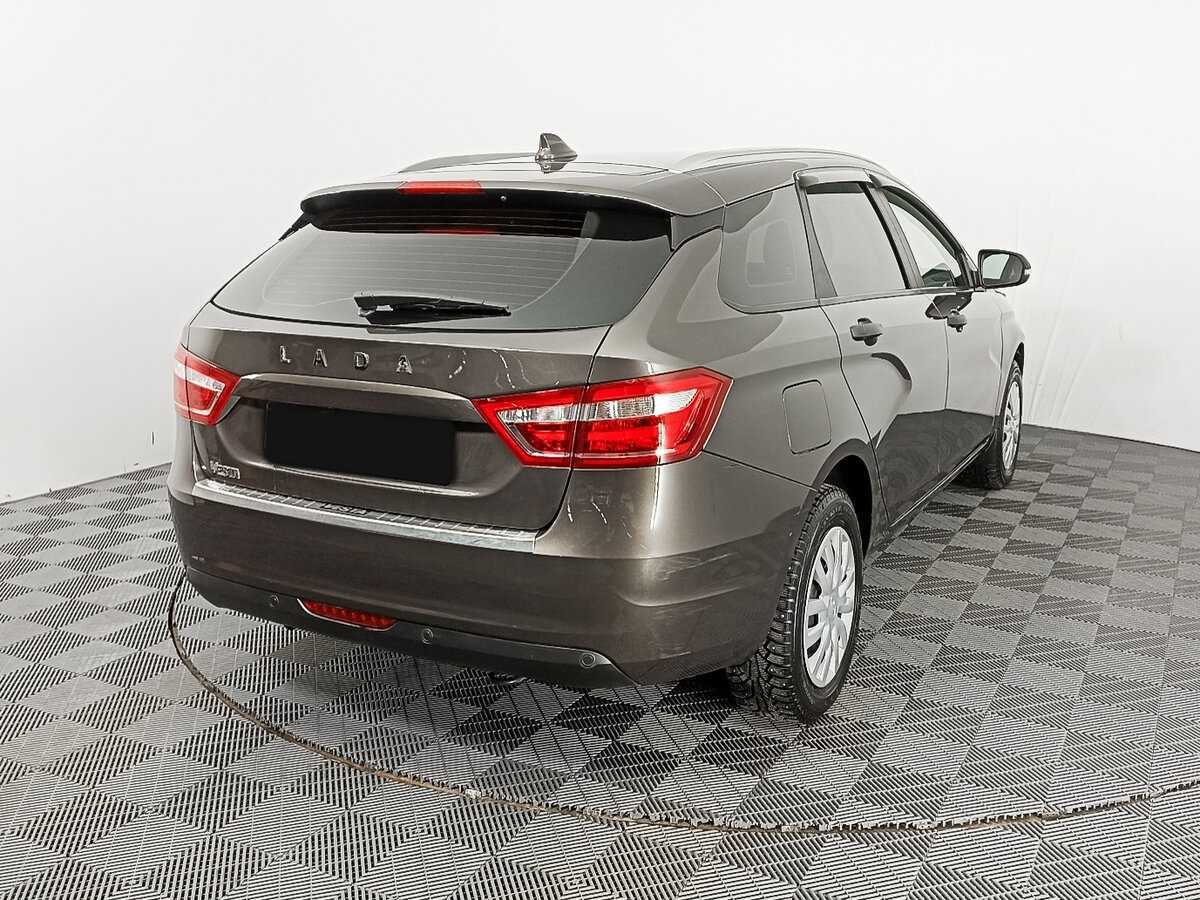 Лада (ВАЗ) Веста б/у, 2021, Механическая. Фото: #4