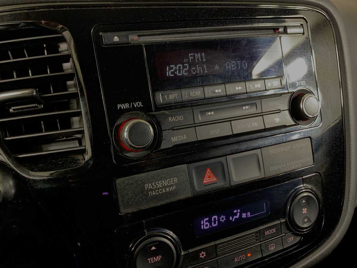 Митсубиши Оутлэндер б/у, 2013, Вариатор. Фото: #15