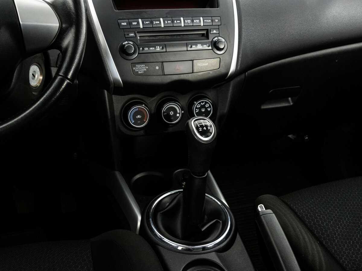 Митсубиши АС-Икс б/у, 2013, Механическая. Фото: #9