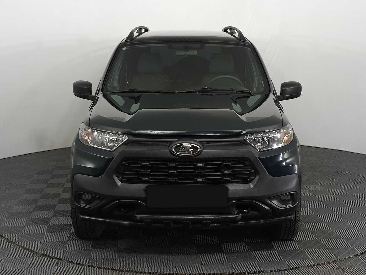 Лада (ВАЗ) Нива б/у, 2022, Механическая. Фото: #1