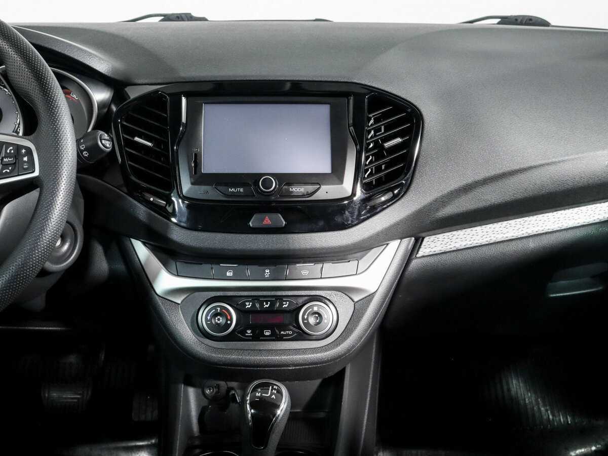 Лада (ВАЗ) Веста б/у, 2018, Роботизированная. Фото: #12