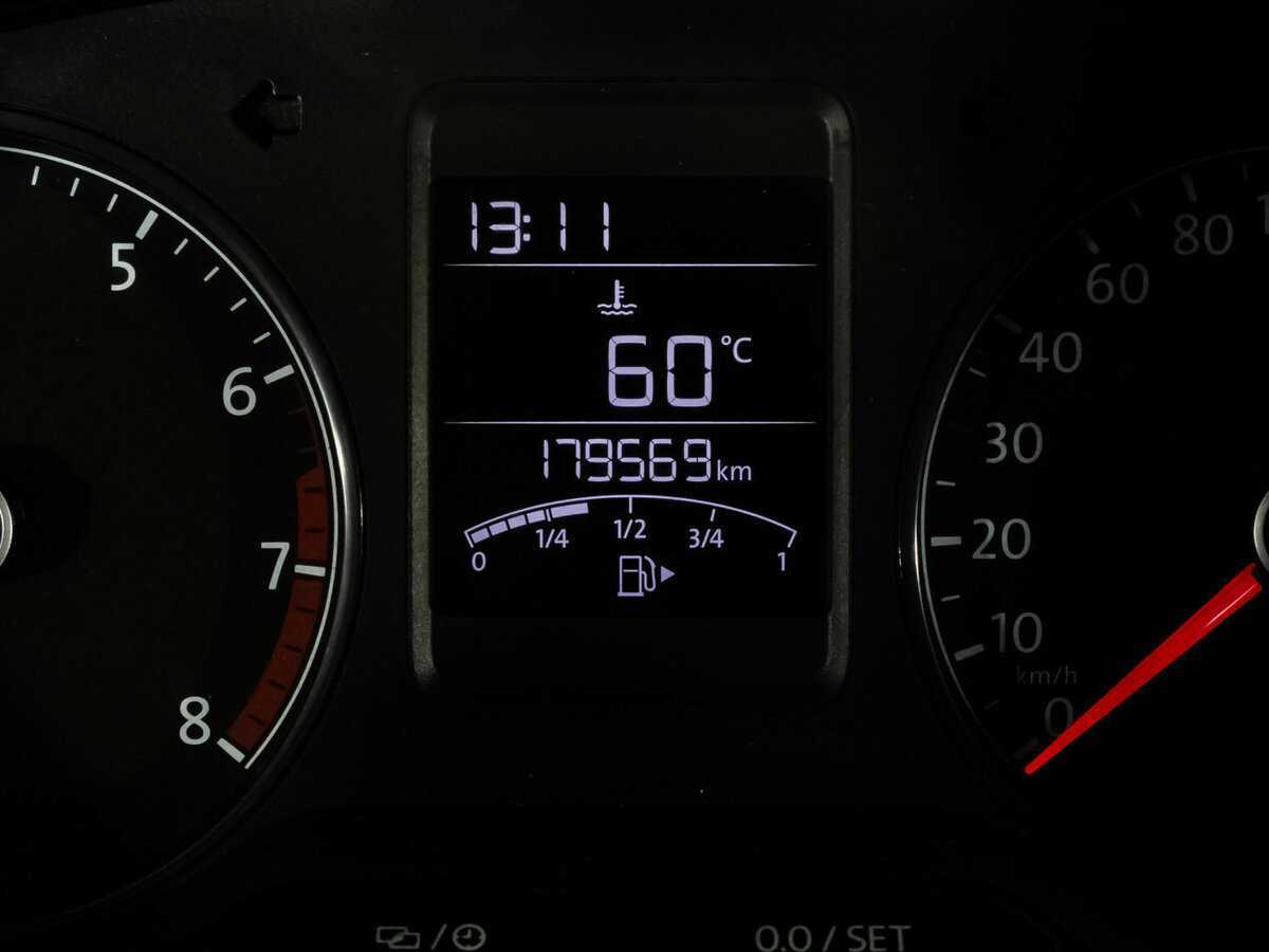 Фольксваген Поло б/у, 2018, Механическая. Фото: #12