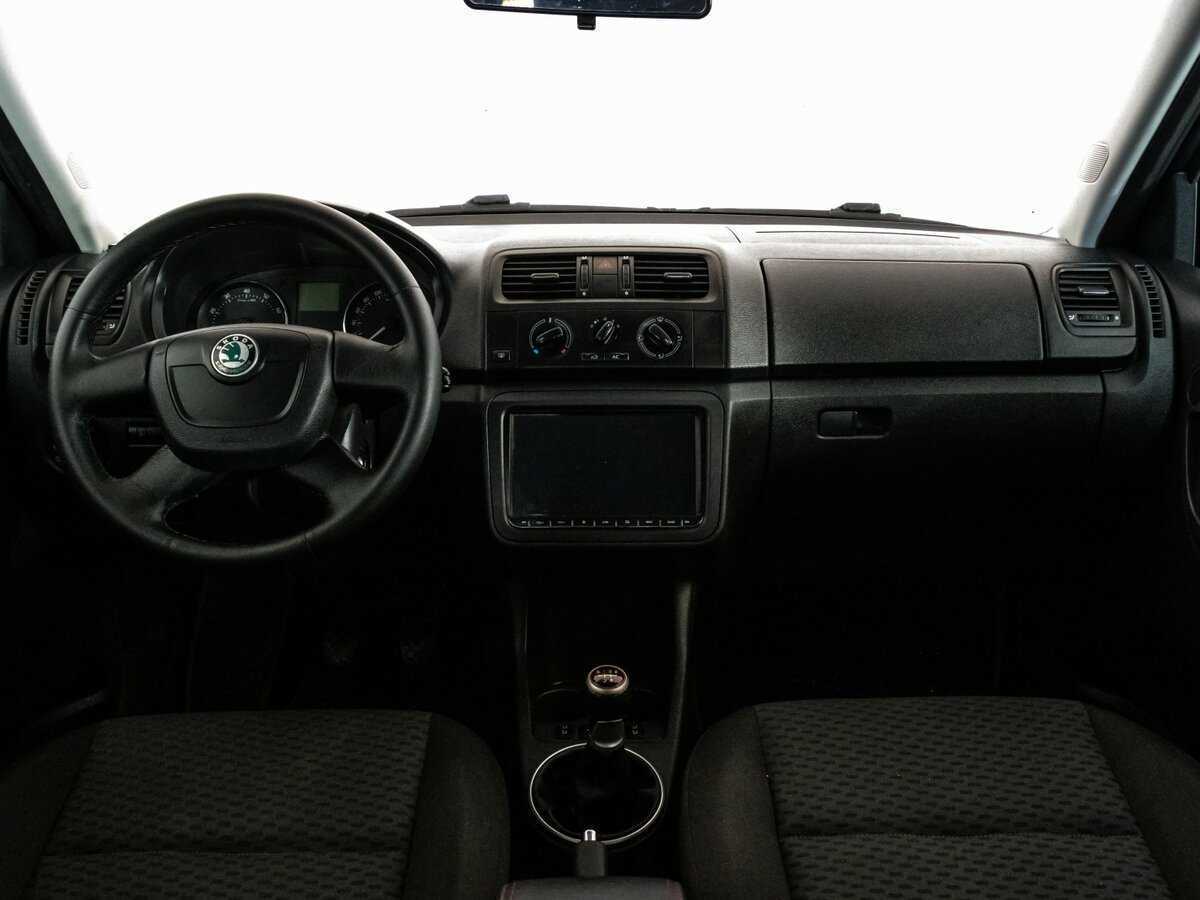 Шкода Фабия б/у, 2012, Механическая. Фото: #9