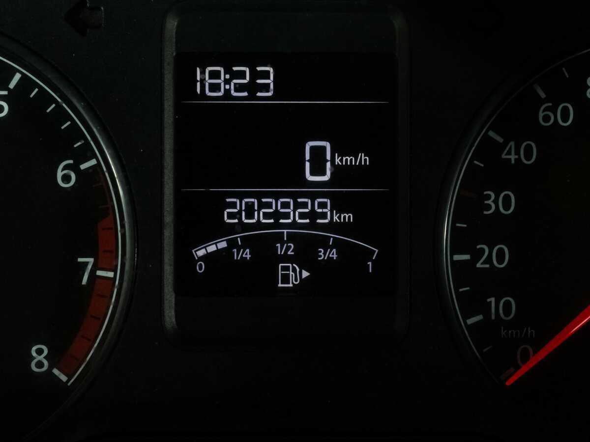 Фольксваген Поло б/у, 2017, Механическая. Фото: #12