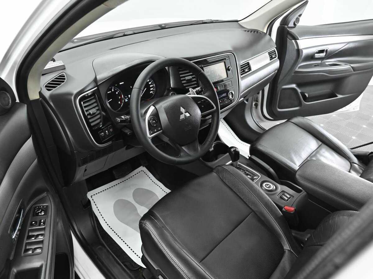 Митсубиши Оутлэндер б/у, 2012, Вариатор. Фото: #7