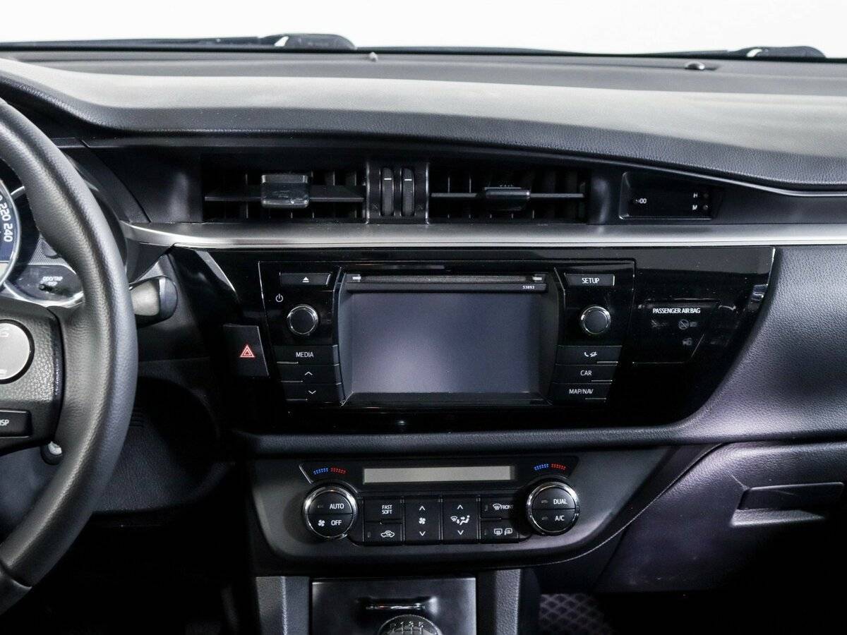 Тойота Королла б/у, 2014, Механическая. Фото: #9