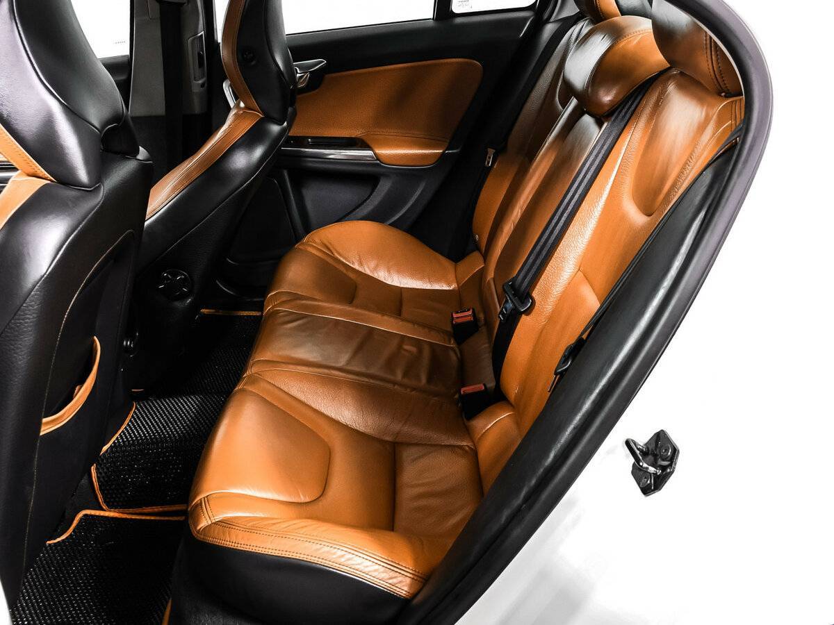 Вольво С60 б/у, 2012, Автоматическая. Фото: #12