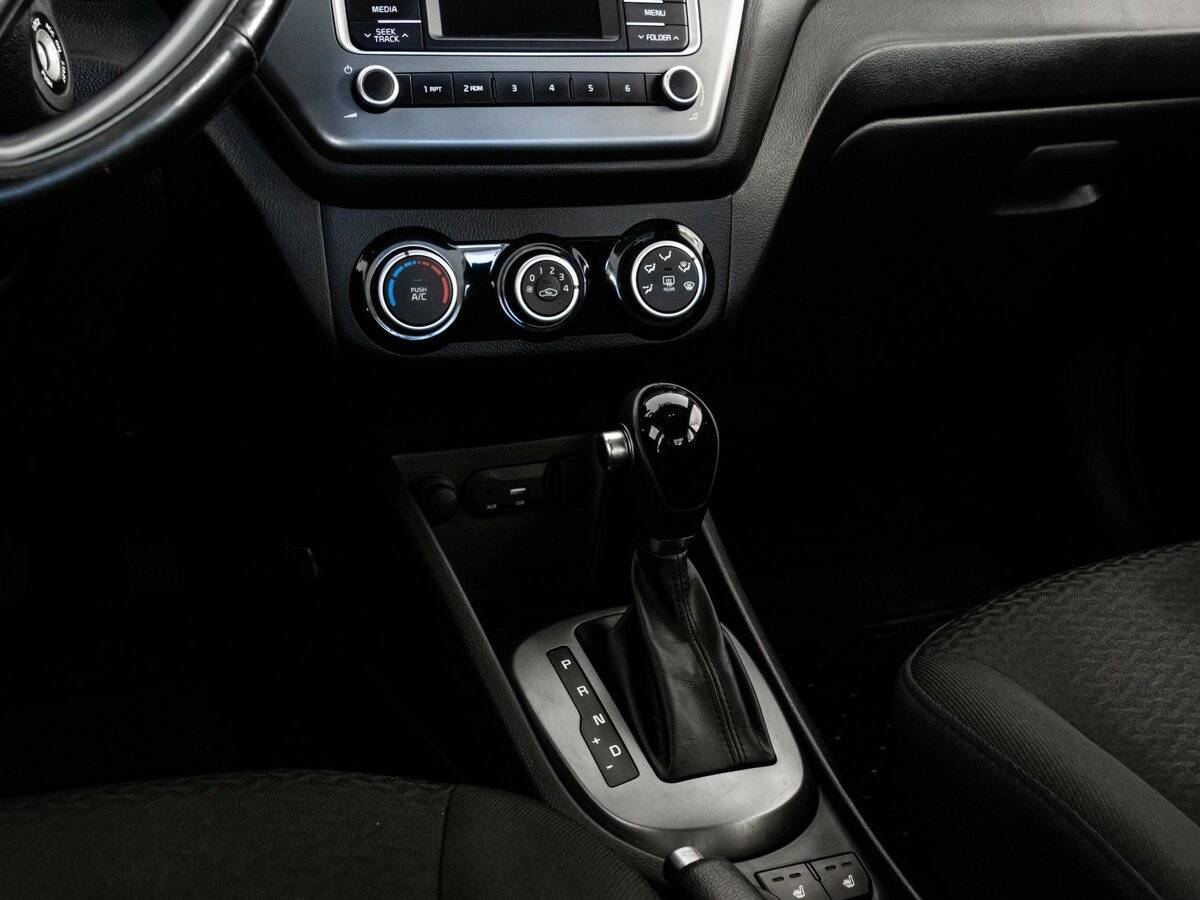 Киа Рио б/у, 2015, Автоматическая. Фото: #9