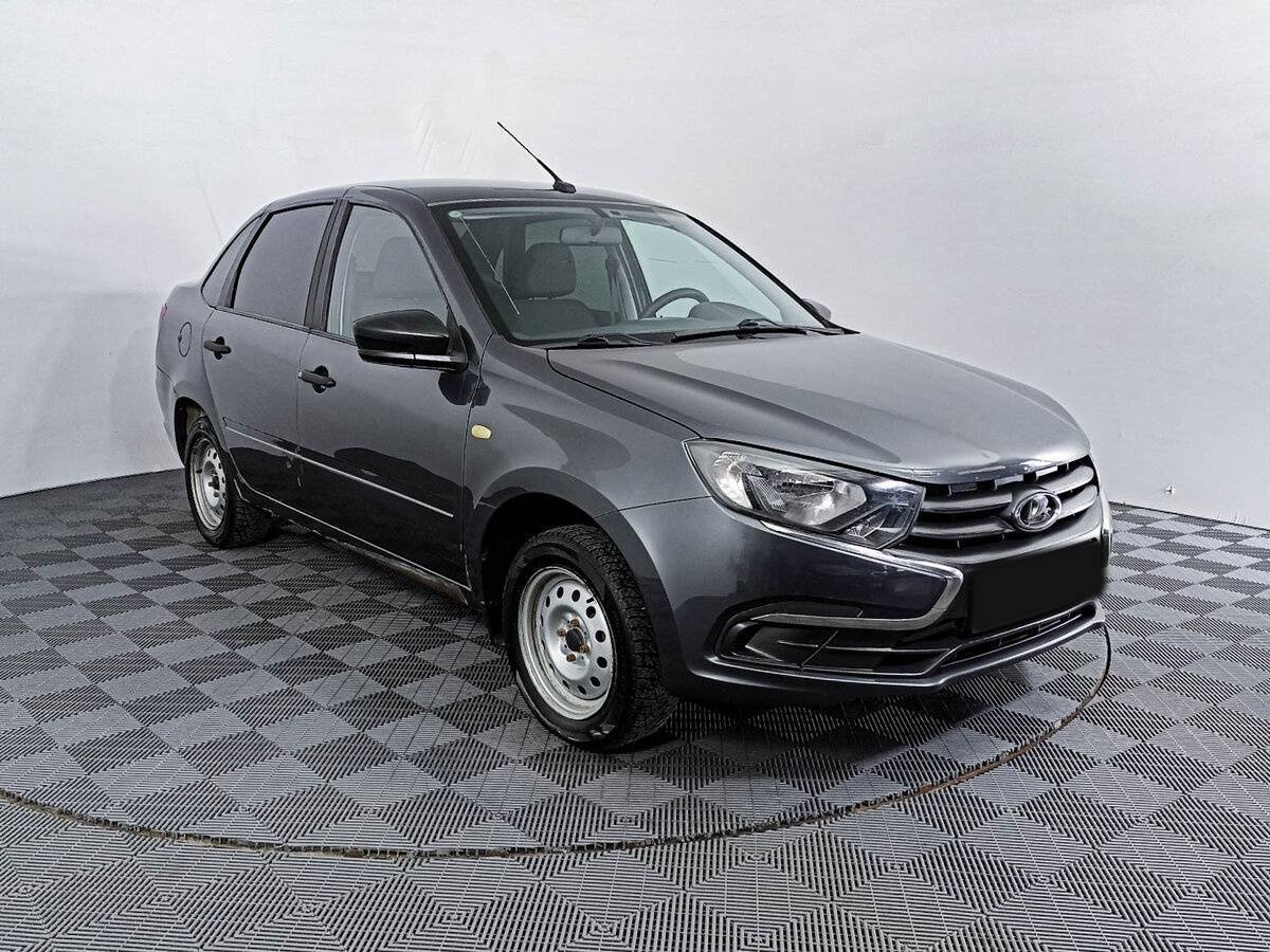 Лада (ВАЗ) Гранта б/у, 2019, Механическая. Фото: #2