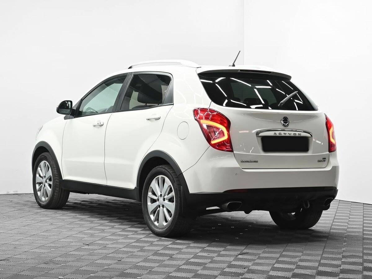 Сан-Ён Актион б/у, 2014, Автоматическая. Фото: #2