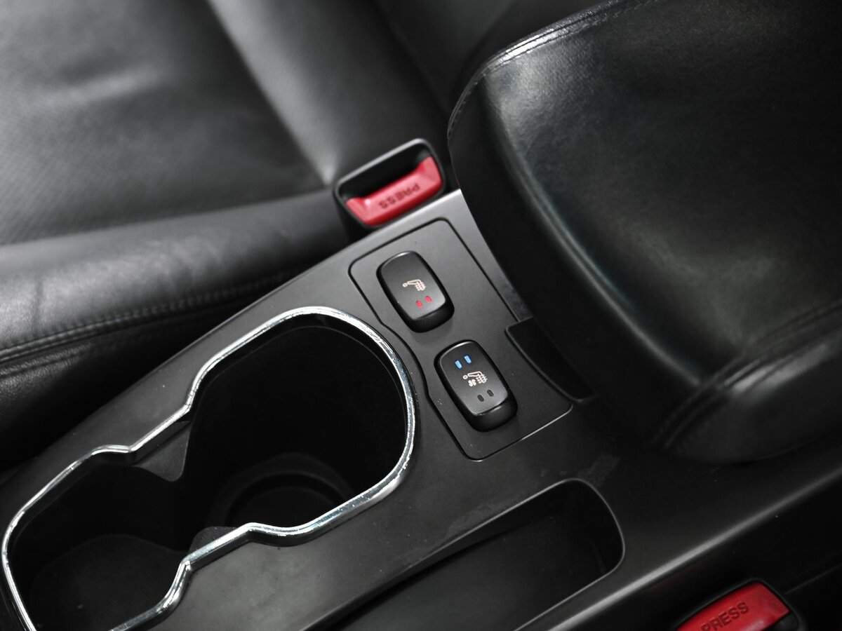 Сан-Ён Актион б/у, 2014, Автоматическая. Фото: #11