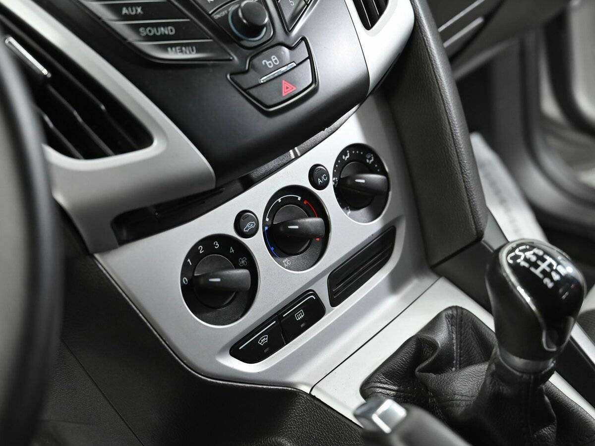 Форд Фокус б/у, 2014, Механическая. Фото: #10