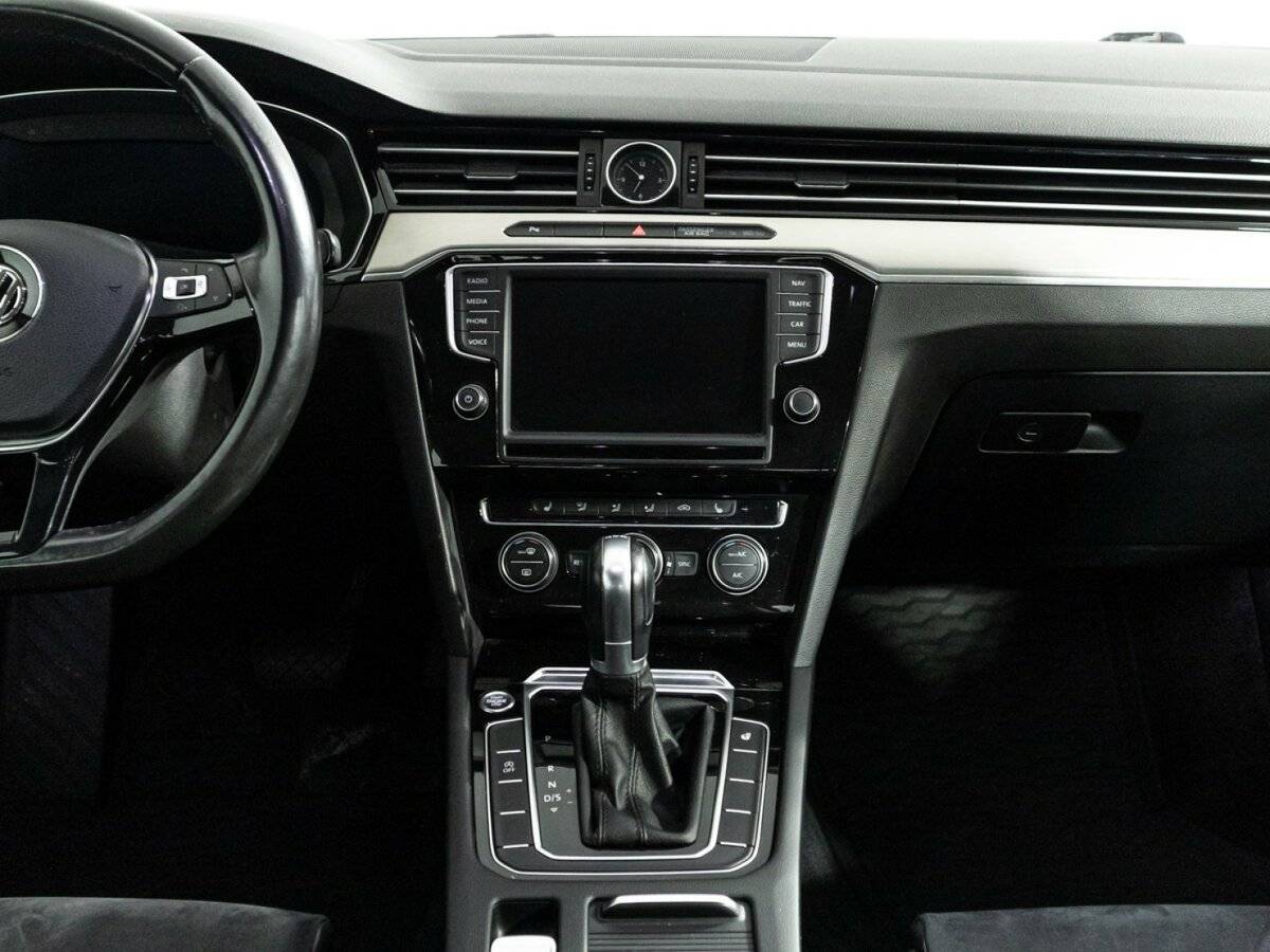 Фольксваген Пассат б/у, 2017, Роботизированная. Фото: #13