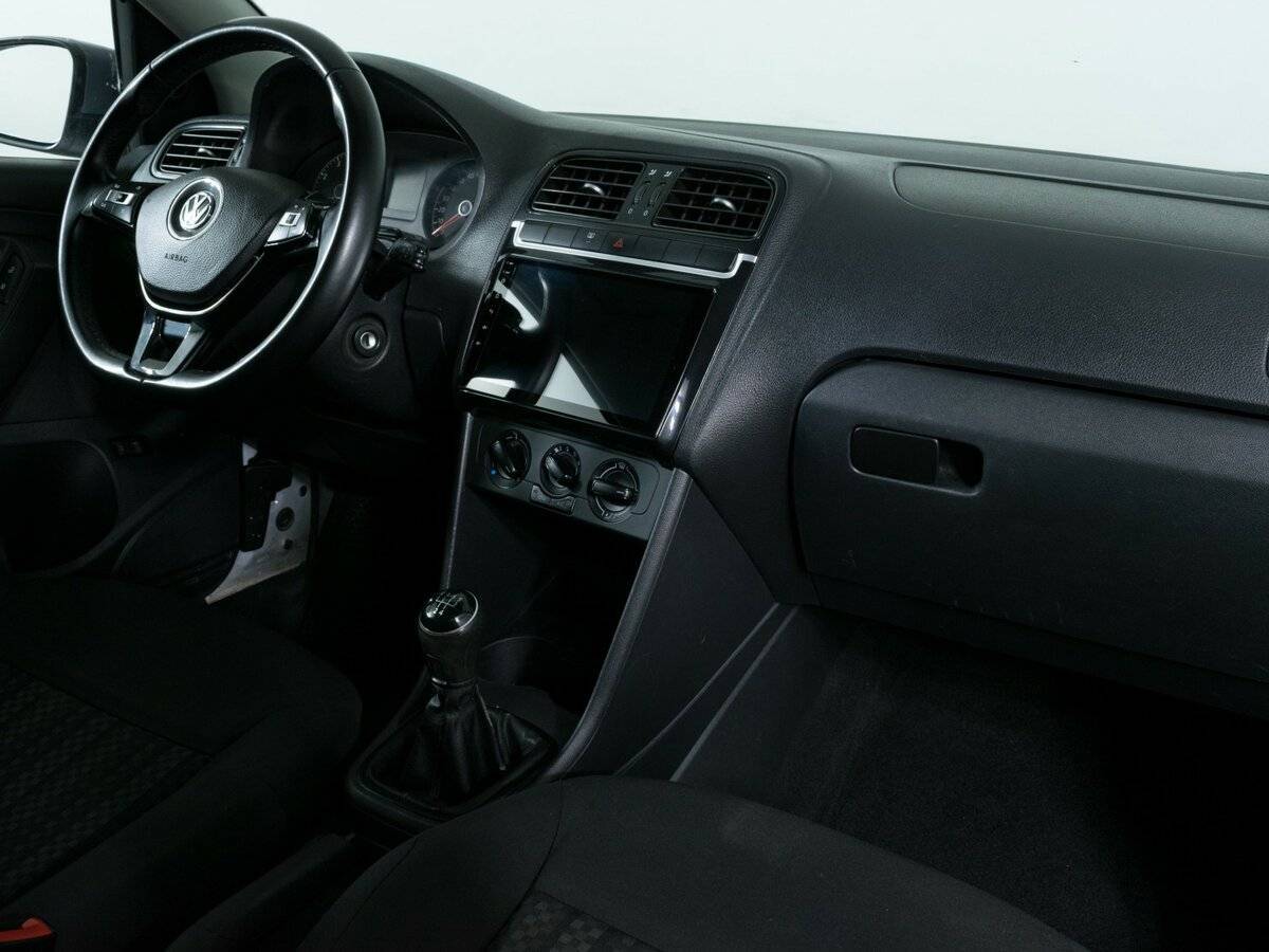 Фольксваген Поло б/у, 2018, Механическая. Фото: #7