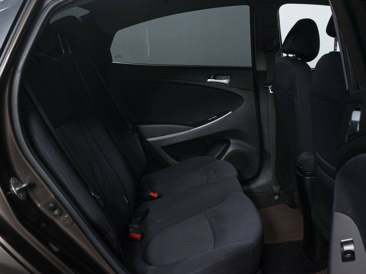 Хендай Солярис б/у, 2014, Автоматическая. Фото: #9