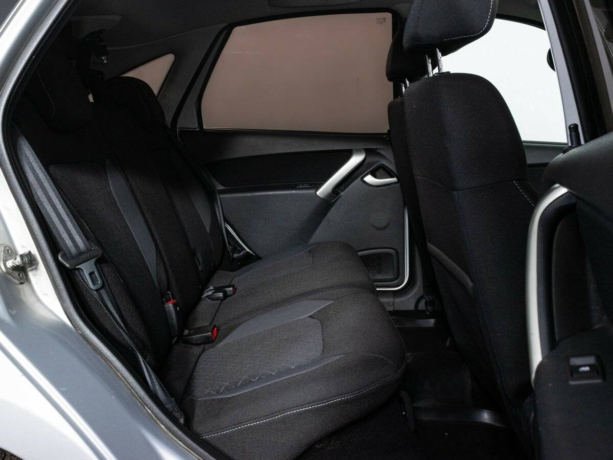 Лада (ВАЗ) Гранта б/у, 2018, Механическая. Фото: #8