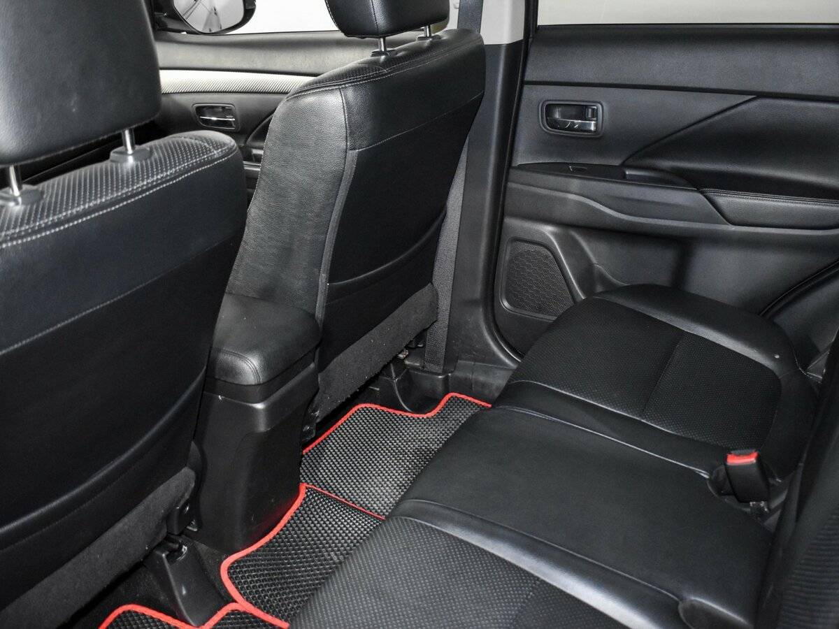 Митсубиши Оутлэндер б/у, 2014, Вариатор. Фото: #10