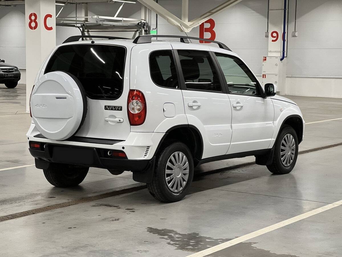 Лада (ВАЗ) Нива б/у, 2020, Механическая. Фото: #4