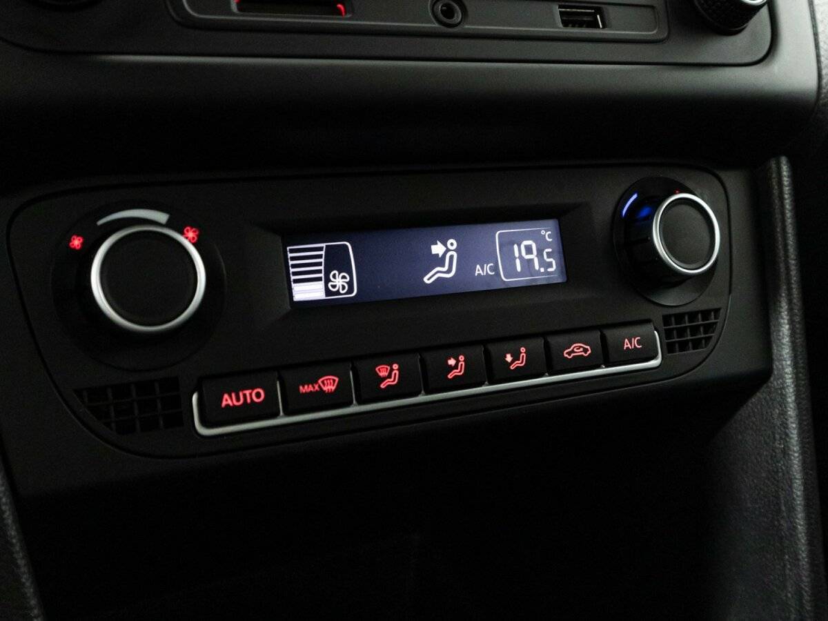 Фольксваген Поло б/у, 2017, Механическая. Фото: #14