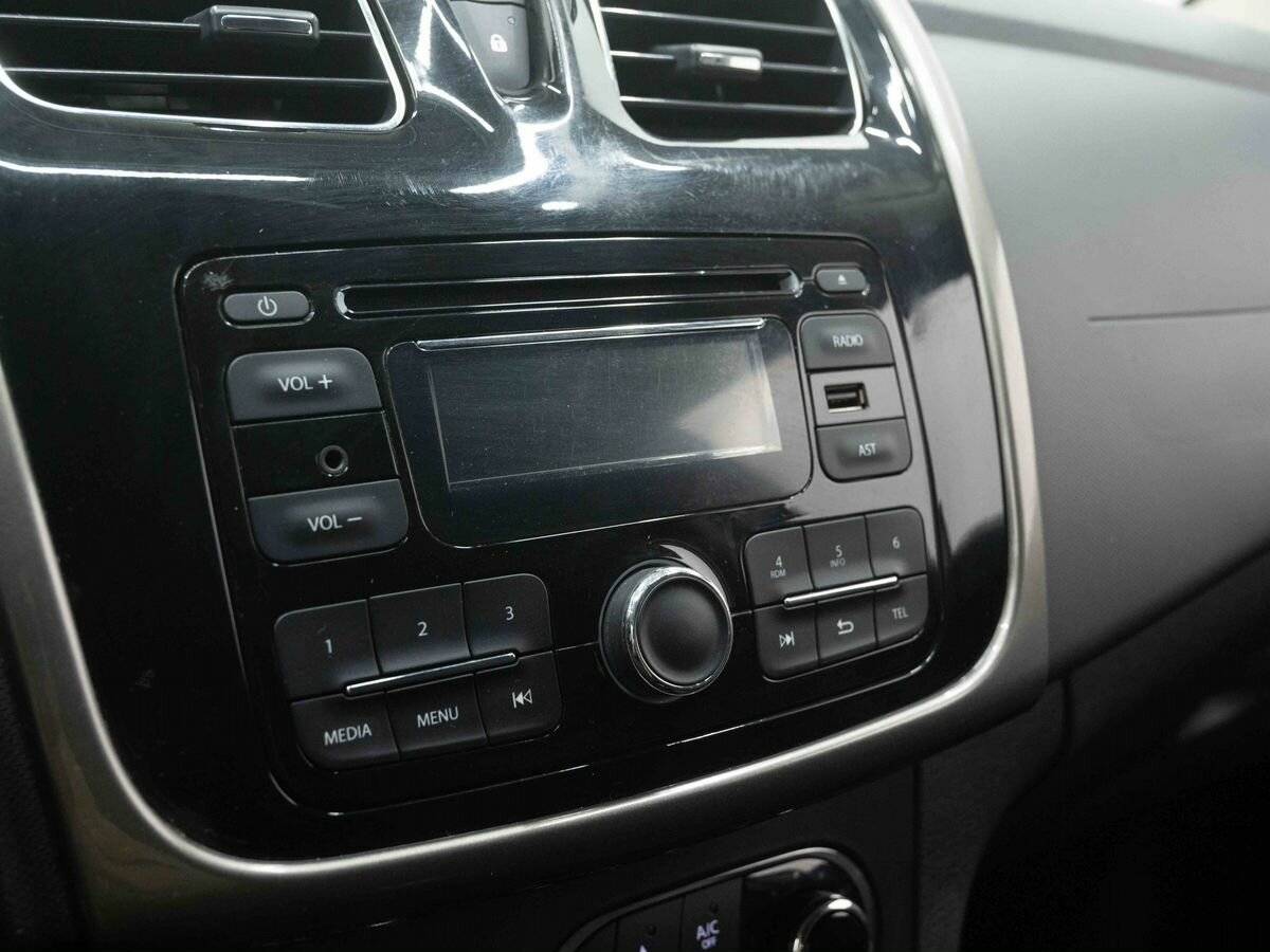 Рено Сандеро б/у, 2016, Механическая. Фото: #19