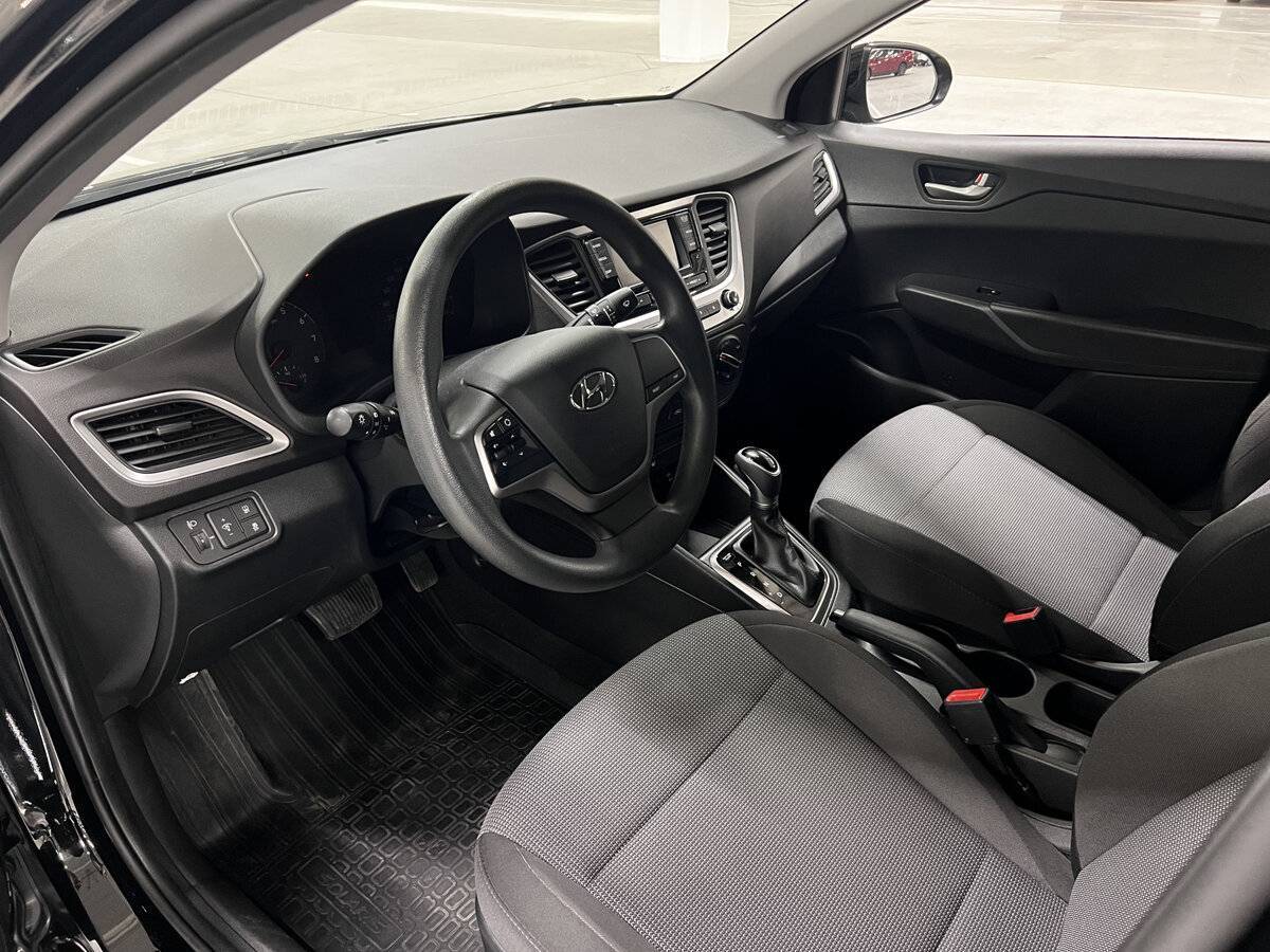 Хендай Солярис б/у, 2017, Автоматическая. Фото: #13