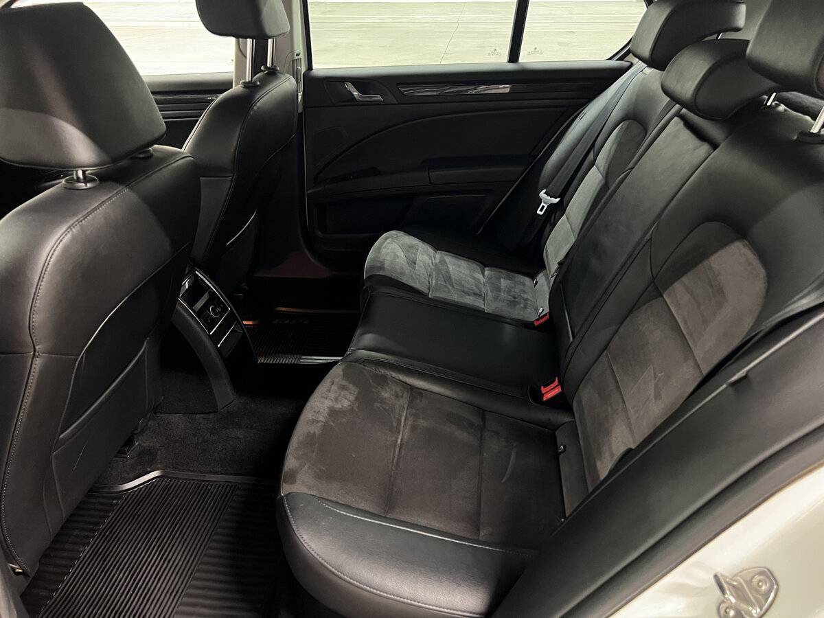 Шкода Суперб б/у, 2014, Роботизированная. Фото: #11