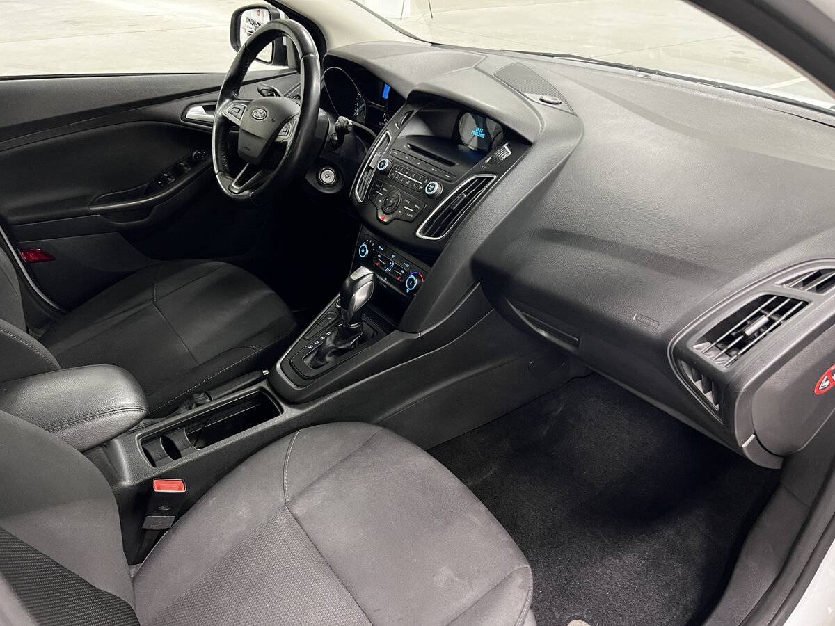 Форд Фокус б/у, 2017, Роботизированная. Фото: #10