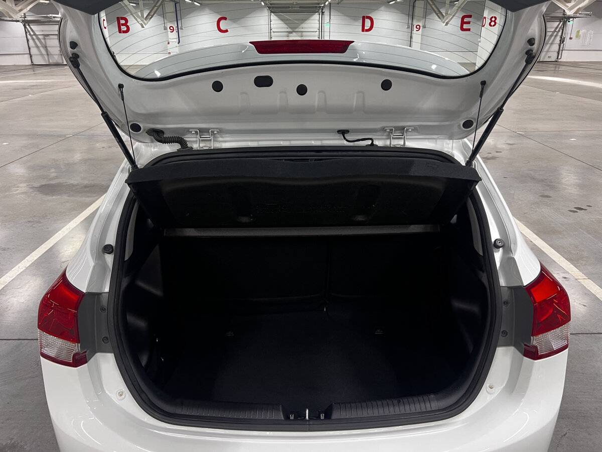 Киа Рио б/у, 2015, Автоматическая. Фото: #9