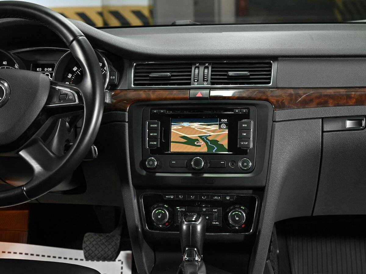 Шкода Суперб б/у, 2013, Роботизированная. Фото: #8