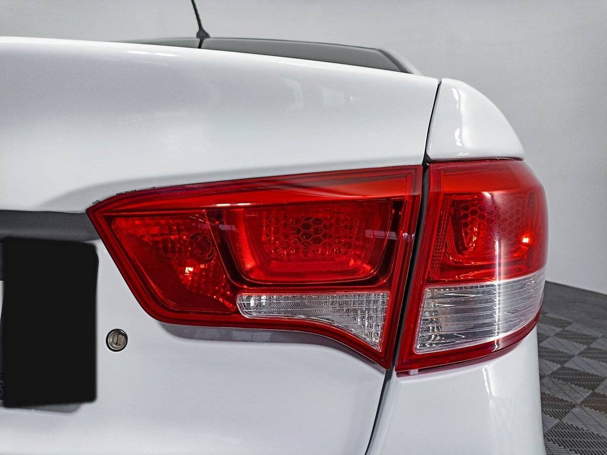 Киа Рио б/у, 2015, Механическая. Фото: #8