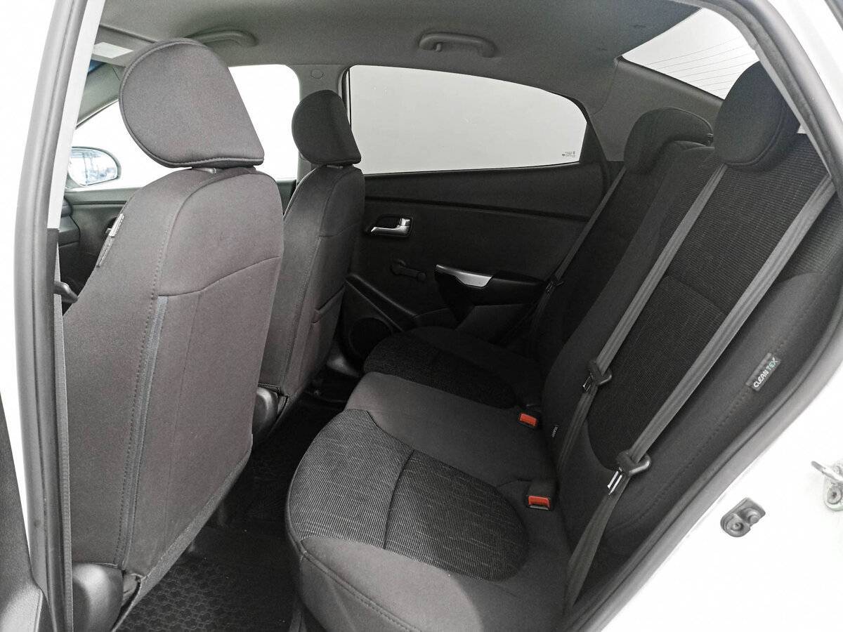 Киа Рио б/у, 2015, Механическая. Фото: #11