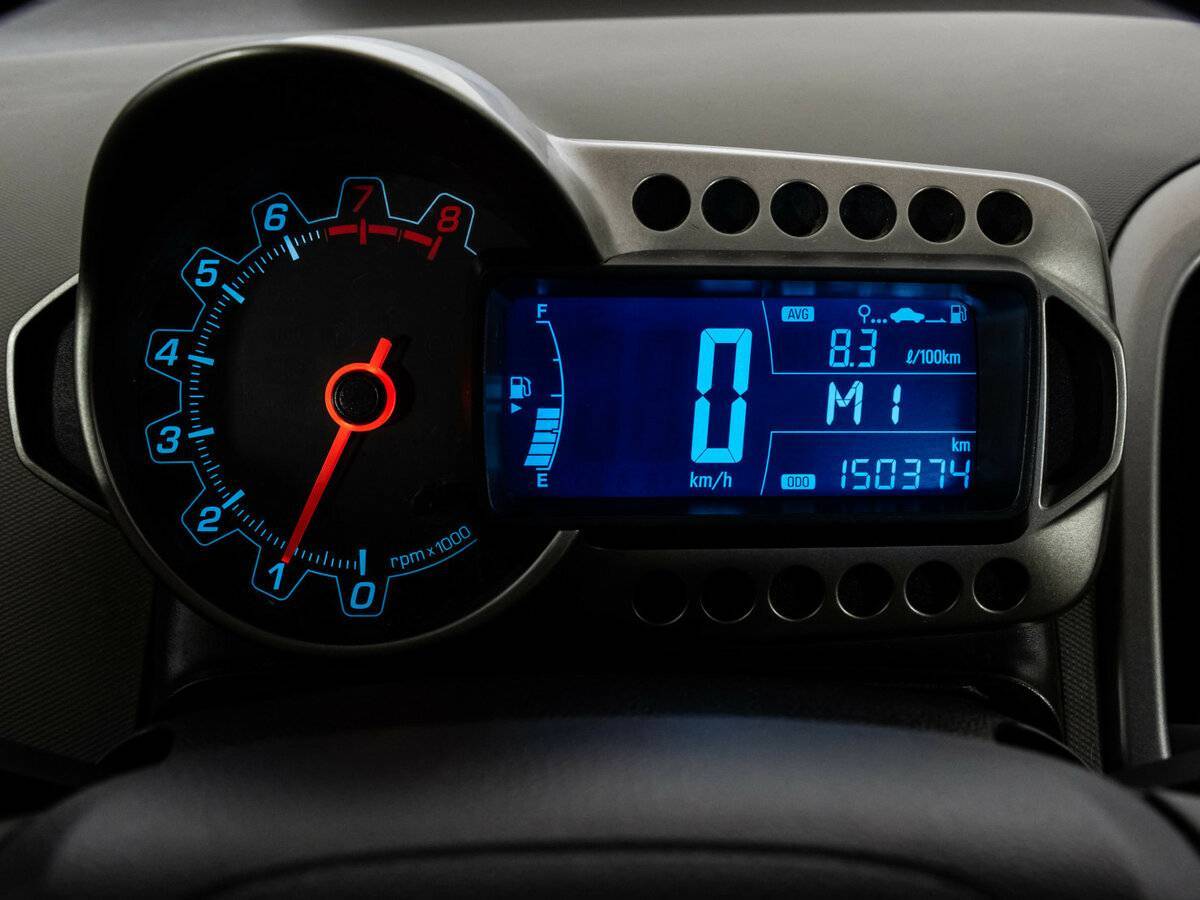 Шевроле Авео б/у, 2014, Автоматическая. Фото: #15