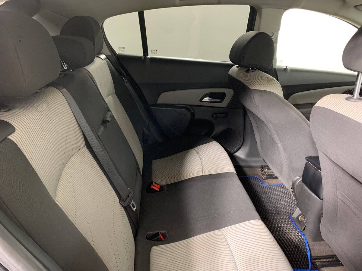 Шевроле Круз б/у, 2012, Механическая. Фото: #16