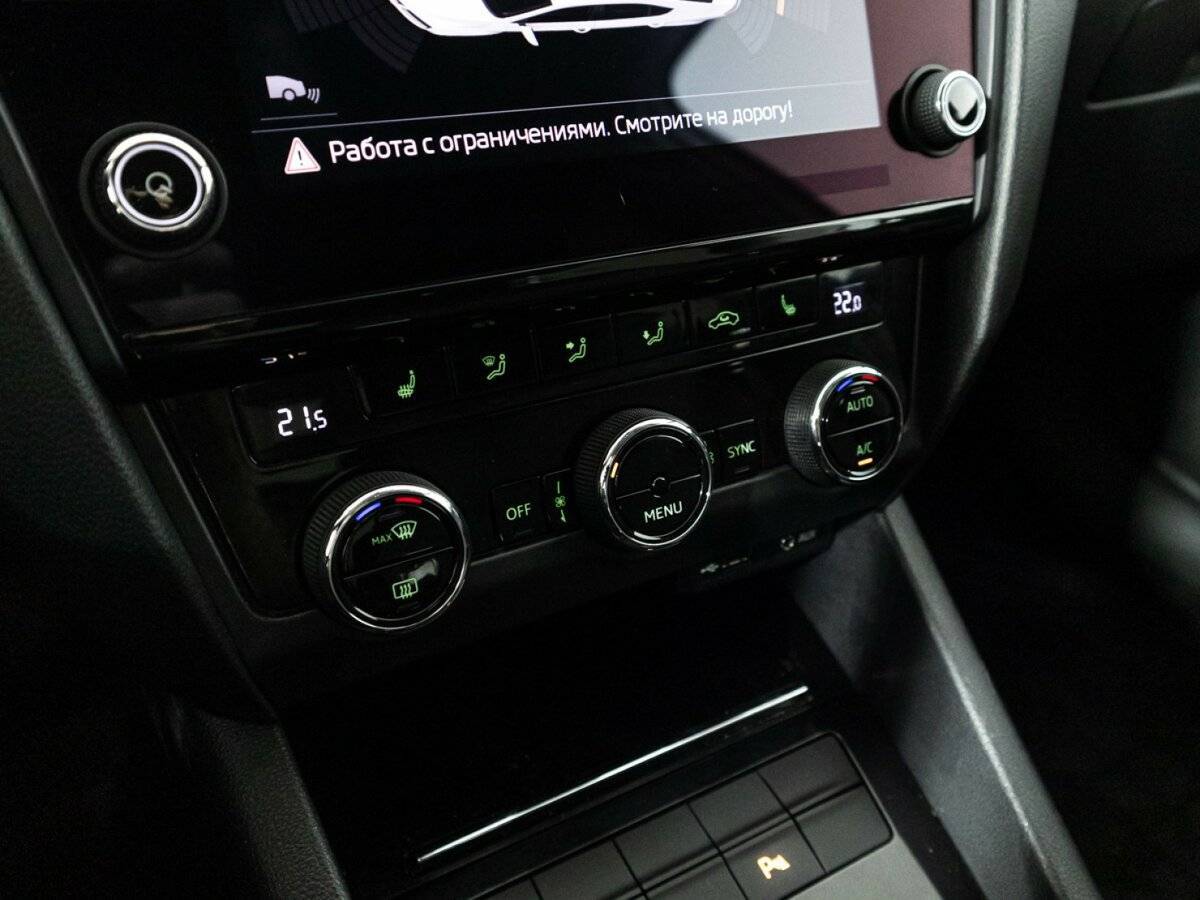 Шкода Октавия б/у, 2017, Роботизированная. Фото: #15