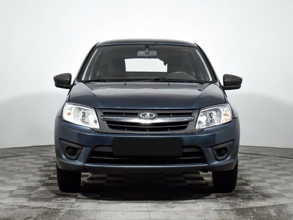 Лада (ВАЗ) Гранта б/у, 2014, Механическая. Фото: #1