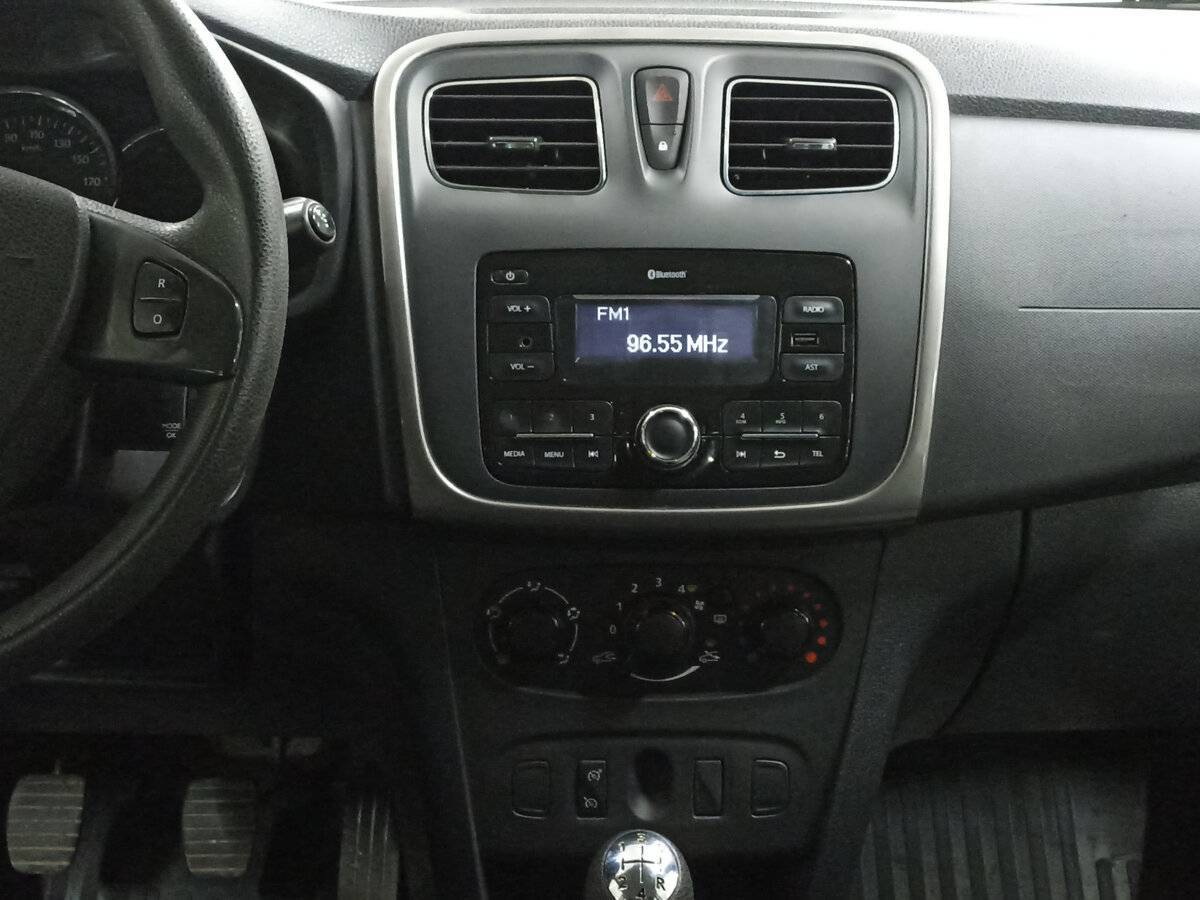 Рено Сандеро б/у, 2017, Механическая. Фото: #14